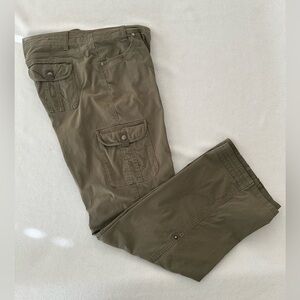 Kuhl Splash Roll Up Pants Women’s 12 Reg (34x32) Khaki Convertible Cargo Pockets